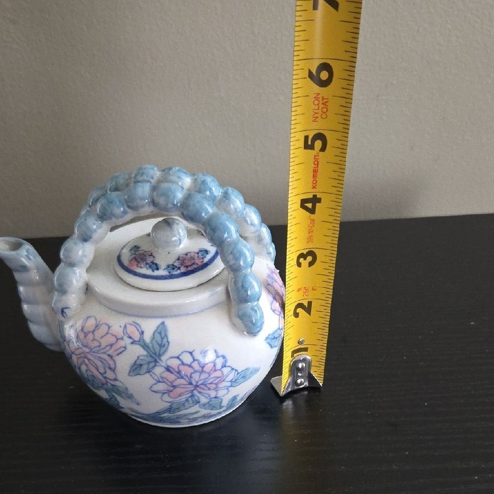 Floral Blue and White Ceramic Teapot - Picture 7 of 7